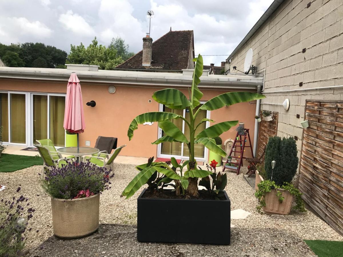 Loft L Atelier De Jacques Pres De Chablis Villa Villy  Dış mekan fotoğraf