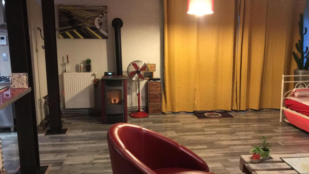 Loft L Atelier De Jacques Pres De Chablis Villa Villy  Dış mekan fotoğraf